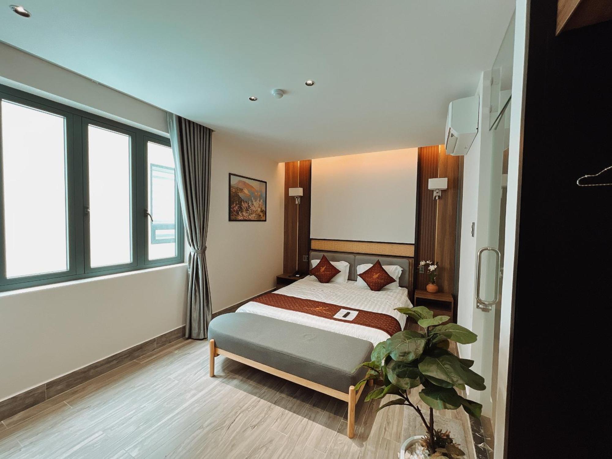 Khach San Thu Le Luxury Hotel Cao Lanh Ngoại thất bức ảnh